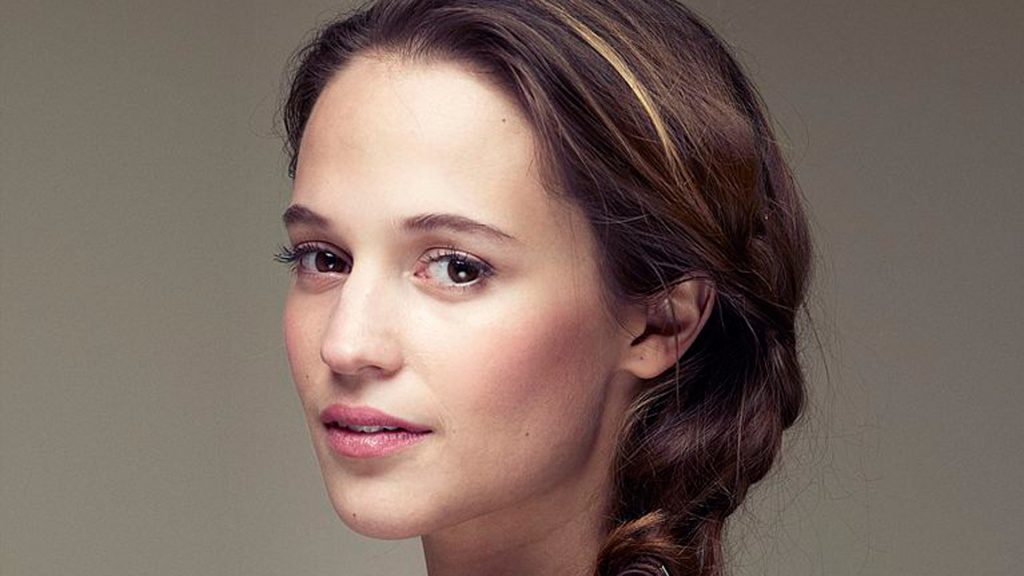 Alicia vikander swedish