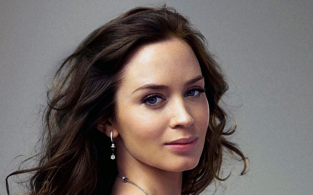 Emily blunt widescreen