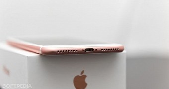 Apple 2017 iphones to feature lightning ports not usb type c