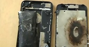 Iphone 7 explodes and breaks into pieces while charging