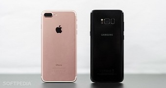 Apple s iphone 7 puts the samsung galaxy s8 to shame with record us sales