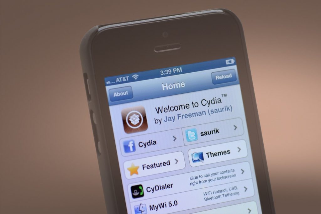 Cydia store shuts down as the days of iphone jailbreaks are numbered 524300 2