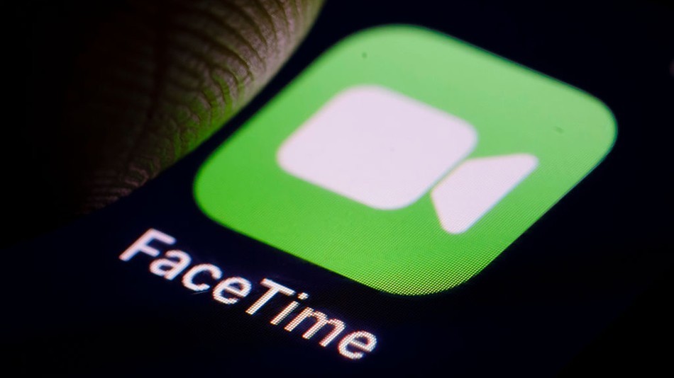 Apple disables group facetime due to calling exploit 524727 2