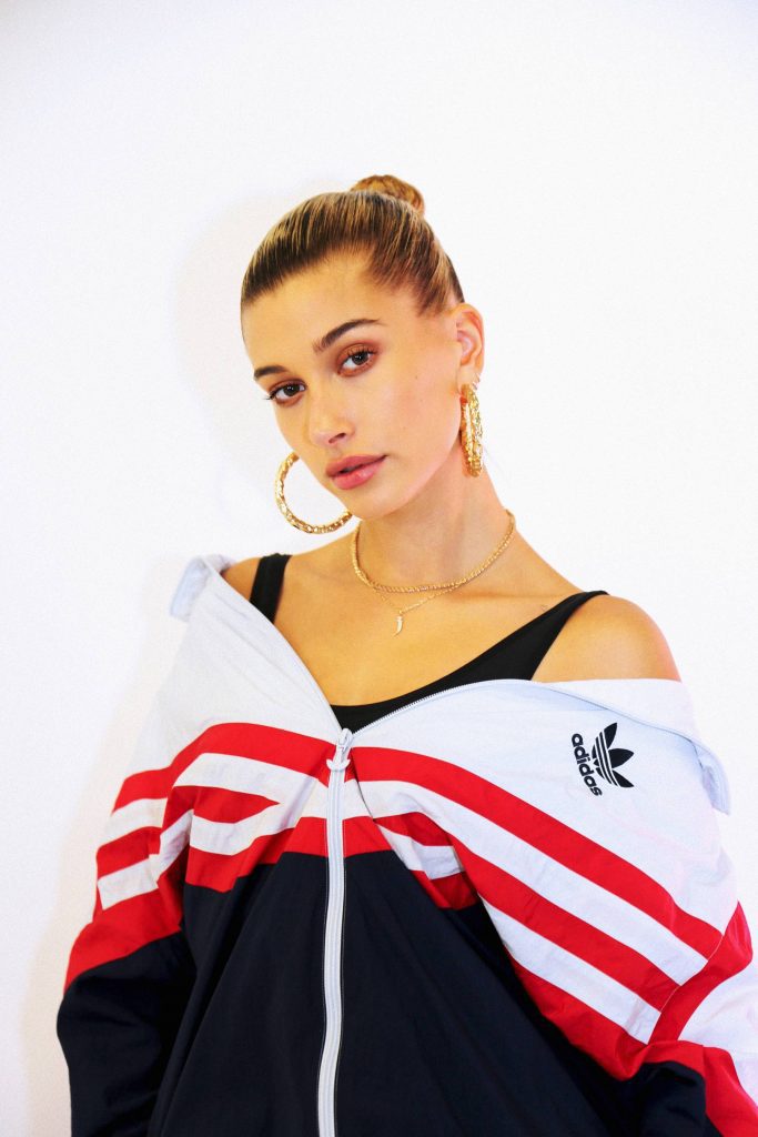 Adidas classic jacket hailey baldwin