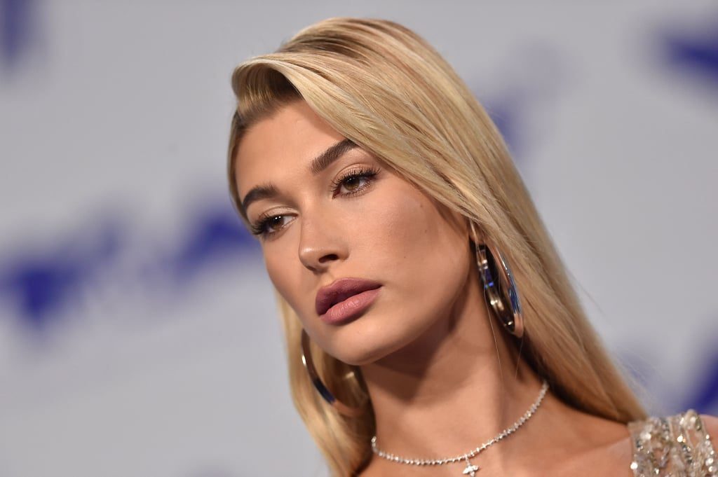 Hailey baldwin face makeup wallpaper