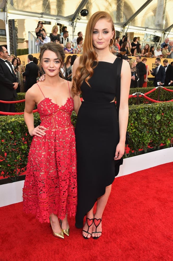 Sophie turner with maisie williams height