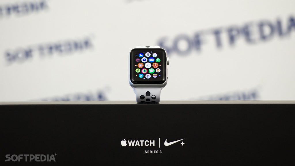 Apple will let apple watch users remove stock apps 526449 2