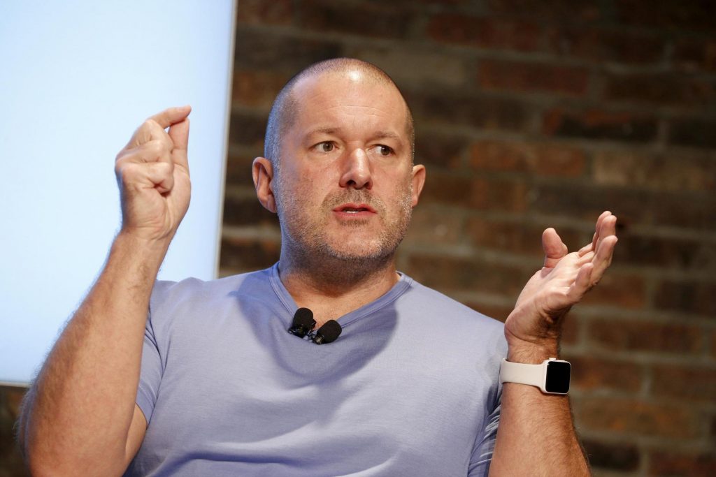 Jony ive leaves apple but he ll still design the next iphones 526554 2