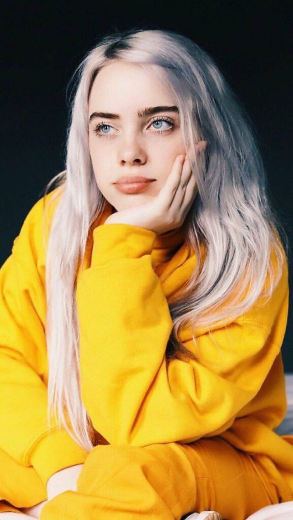 Billie eilish silver hair