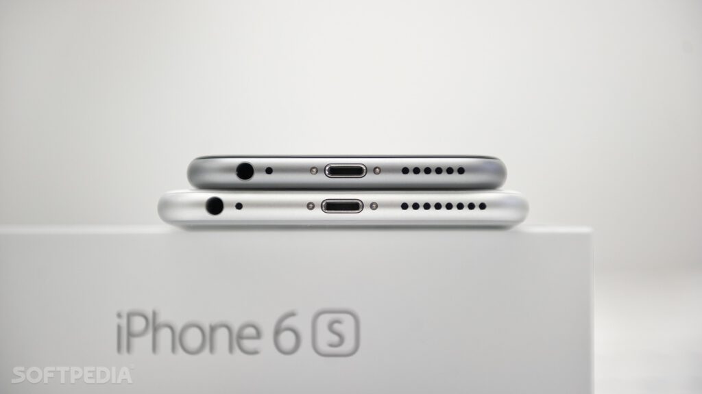 Killing off the lightning port might not be apple s decision after all 528847 2