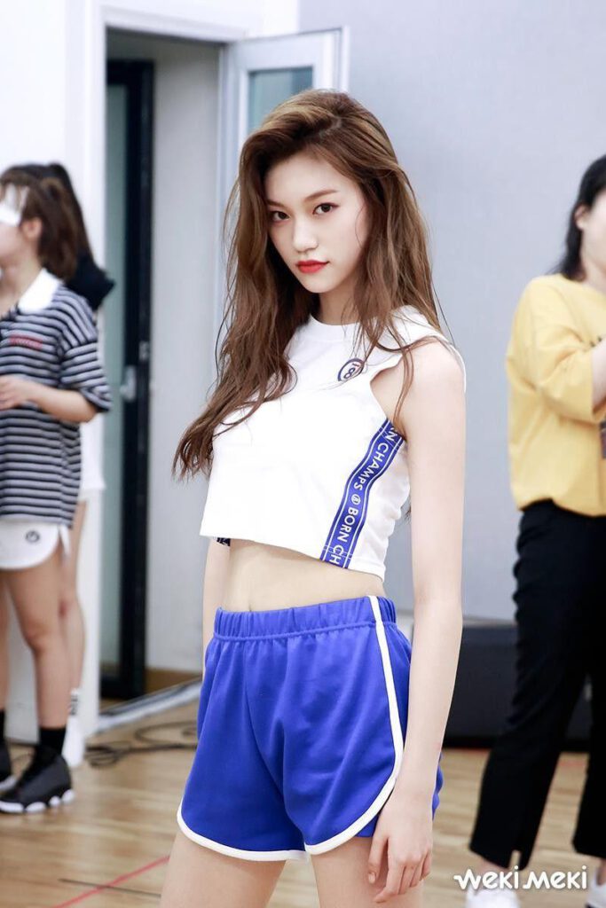 Doyeon gym clothes