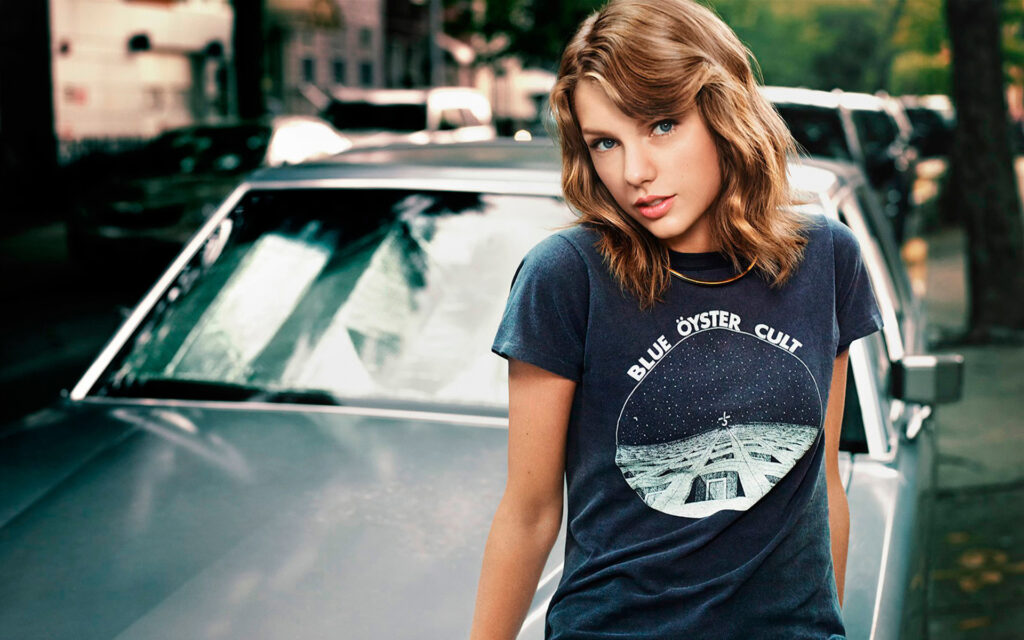 Taylor swift blue oyster club