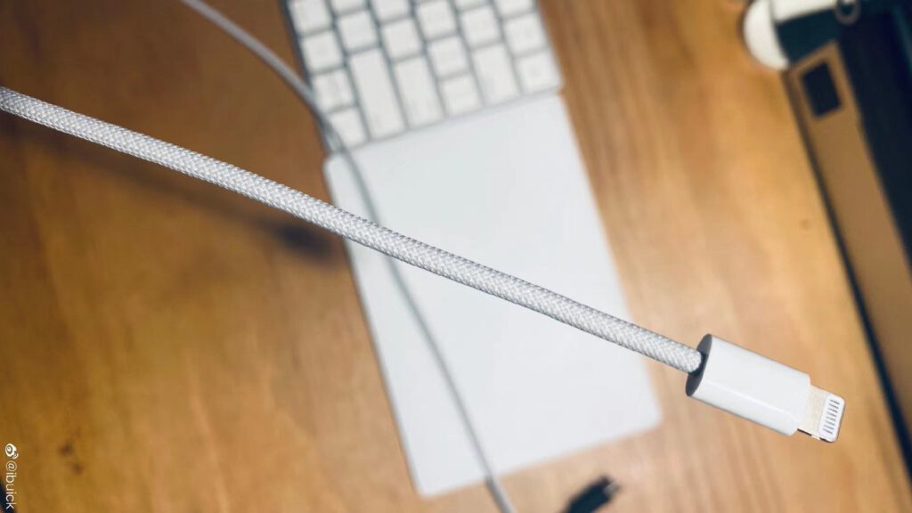 Leak reveals the braided iphone 12 lightning cable 530605 2