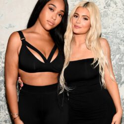 Black clothes with kylie