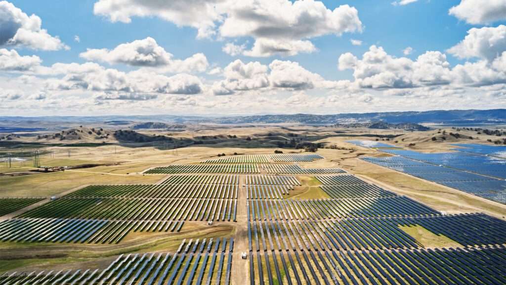 A green future apple says 110 partners using 100 renewable energy 532565 2