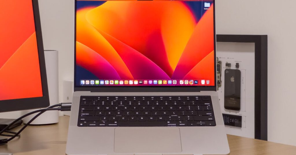 M2 pro macbook pro.jpg