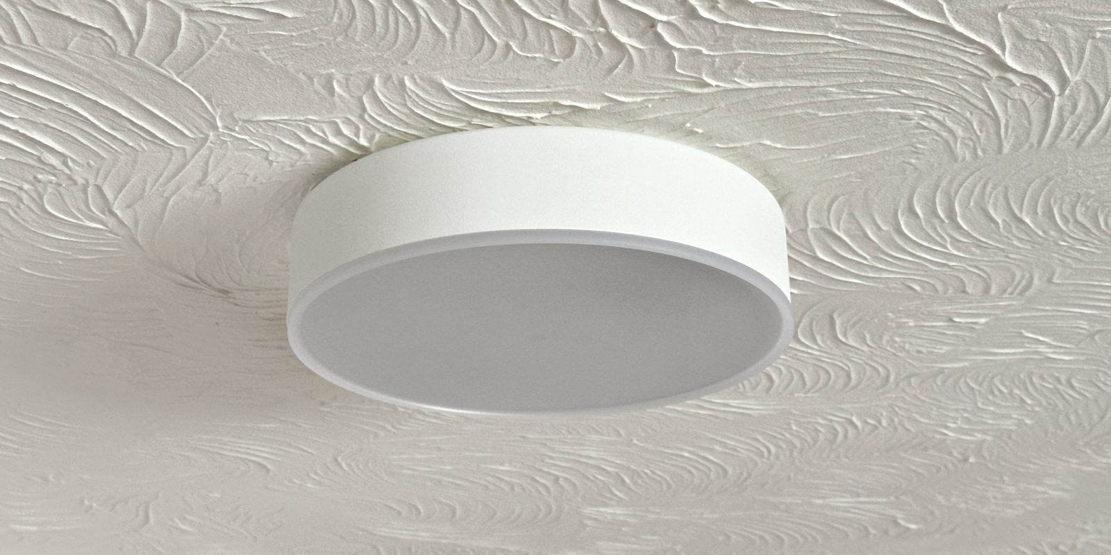 Philips hue review the enrave is a sleek smart ceiling