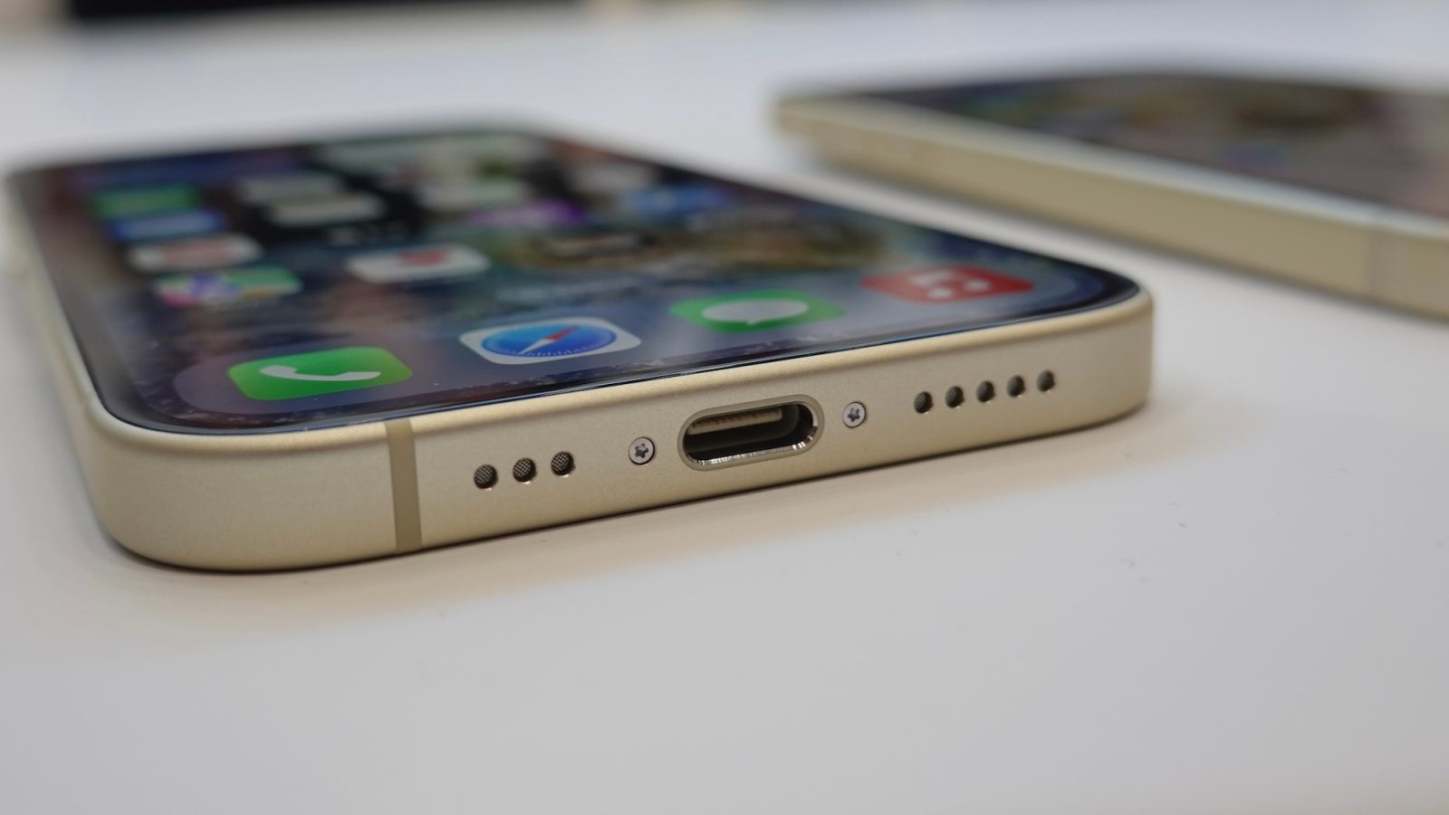 Iphone 15s new usb c port unlocks robust support for external