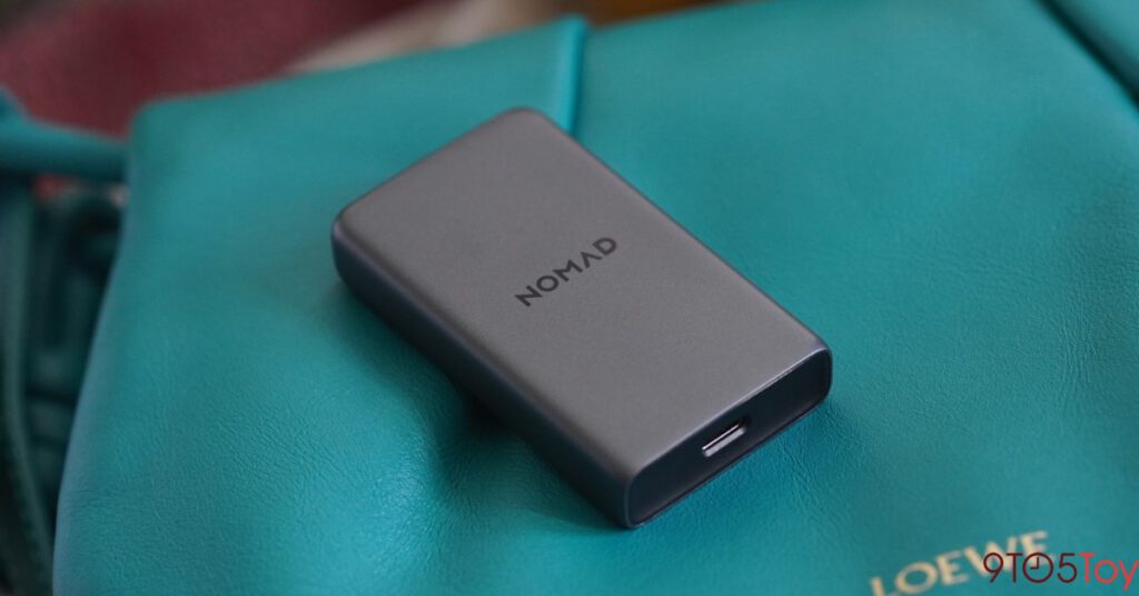 Nomad usb c slim charger bag.jpg