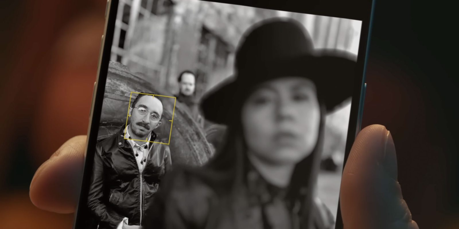 Apple highlights smart portrait mode in new iphone 15 ad