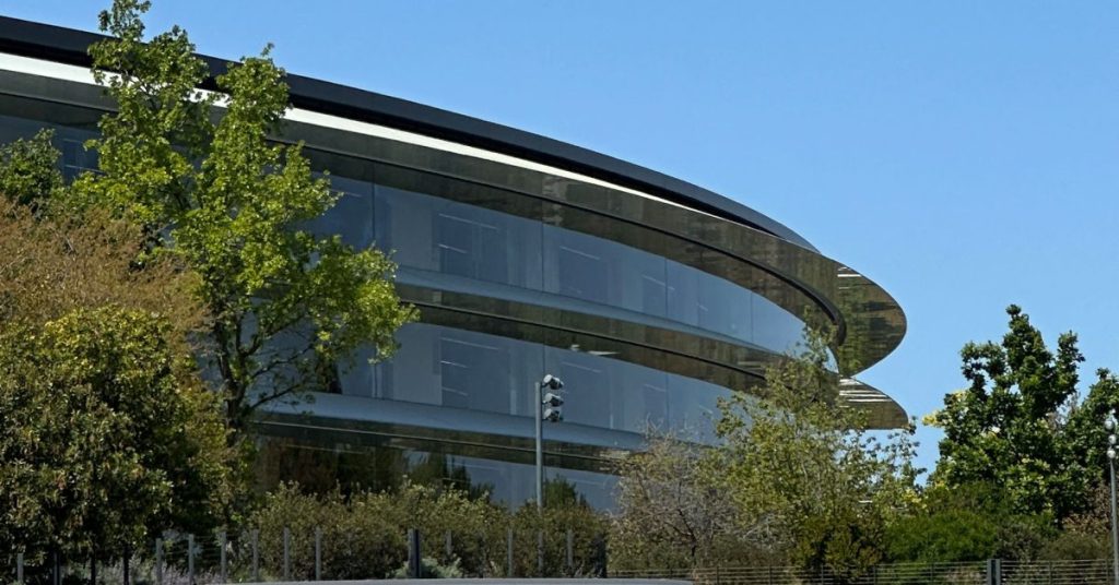 Apple park.jpg